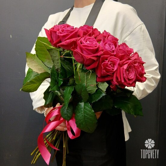 Букет из 15 роз Лола 50см 