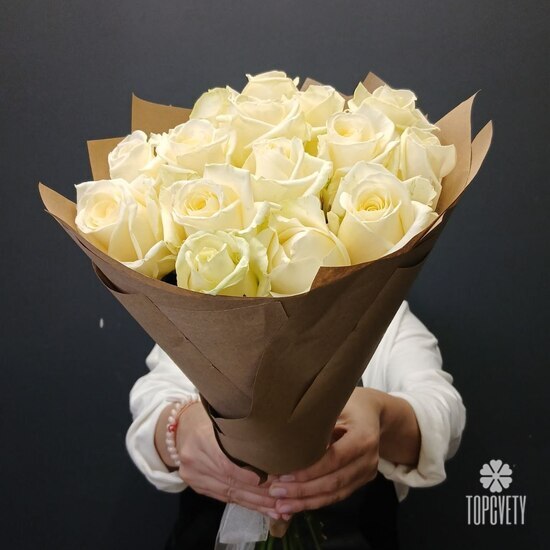 букет из 15 роз Аваланж 50см