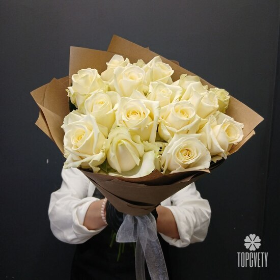 букет из 15 роз Аваланж 50см