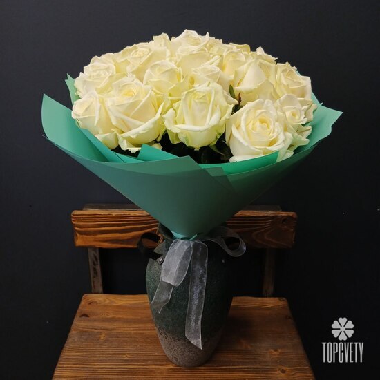 Букет из 25 роз Аваланж 50см