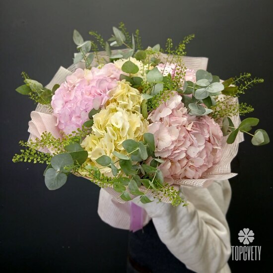 Букет из гортензий Алина