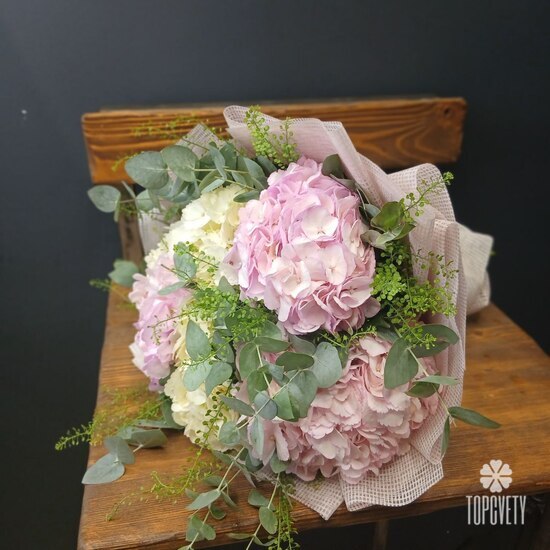 Букет из гортензий Алина