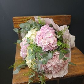 Букет из гортензий Алина