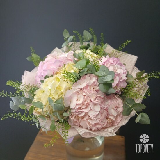 Букет из гортензий Алина