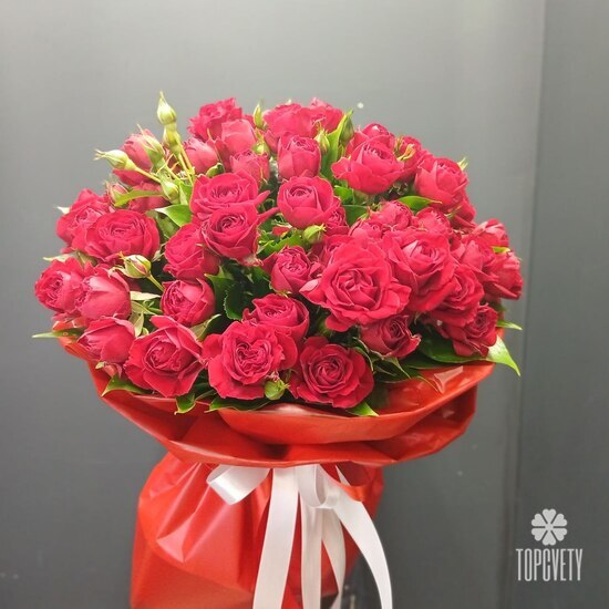 Букет из 15 кустовых пионовидных роз 50см