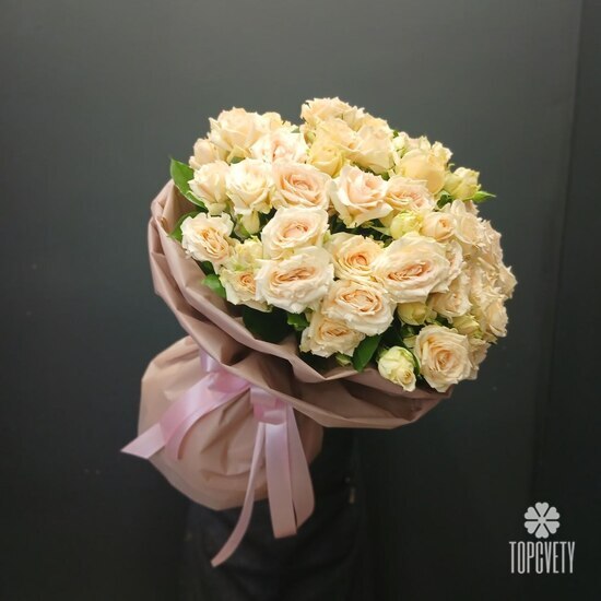 Букет из 15 кустовых пионовидных роз 50см
