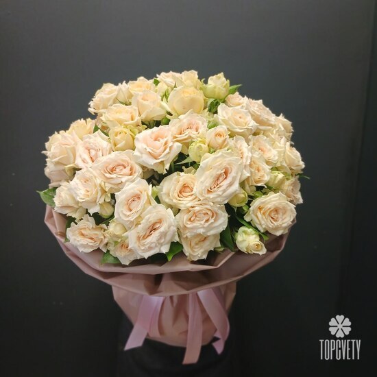 Букет из 15 кустовых пионовидных роз 50см