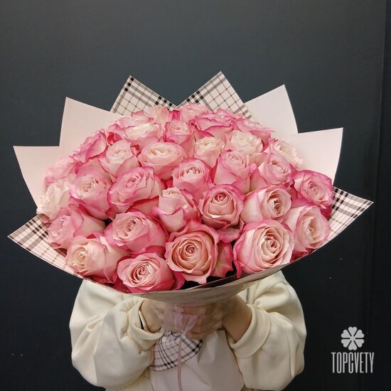 Букет из 35 розовых роз 50см