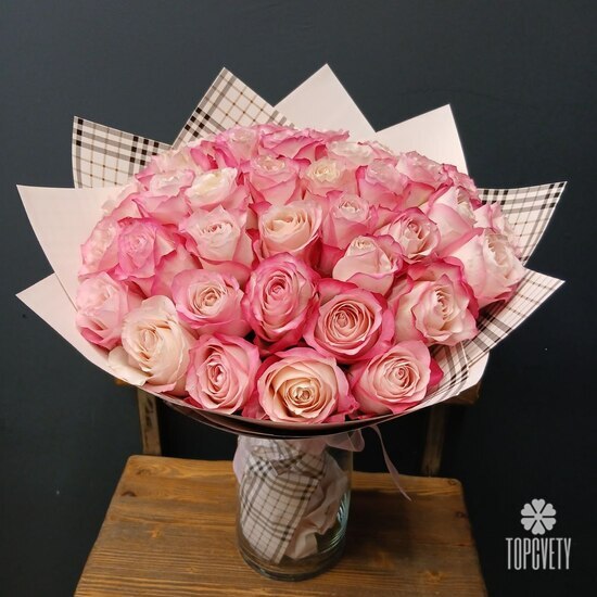Букет из 35 розовых роз 50см