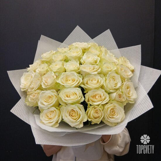 Букет из 35 белых роз 50см