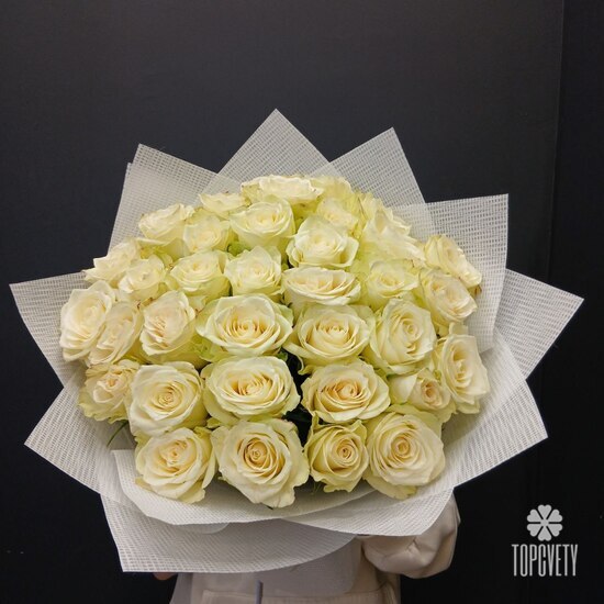 Букет из 35 белых роз 50см