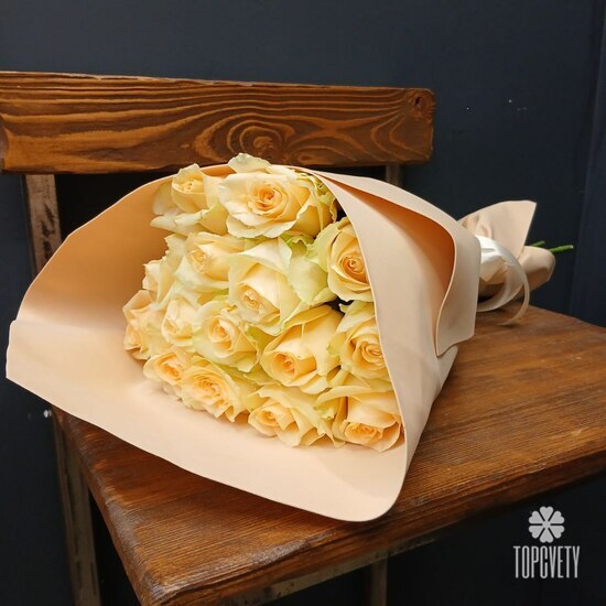 Букет из 15 желтых роз 50см