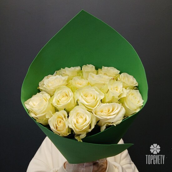 Букет из 15 белых роз 50см