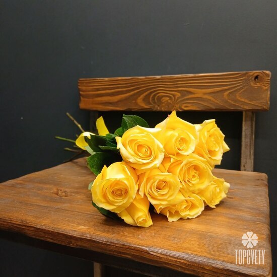 Букет из 9 роз Эквадор 50см