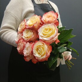 Букет из 9 роз Эквадор 50см