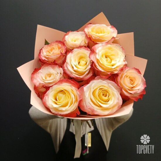 Букет из 9 роз Эквадор 50см