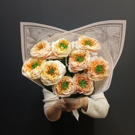 Букет из 9 роз Грин Ай 50см