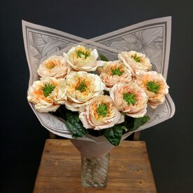 Букет из 9 роз Грин Ай 50см