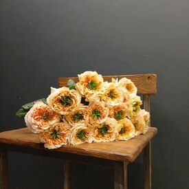 Букет из 15 роз Грин Ай 50см