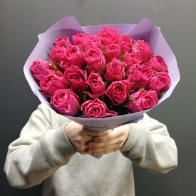 Букет из 25 розовых роз 40см