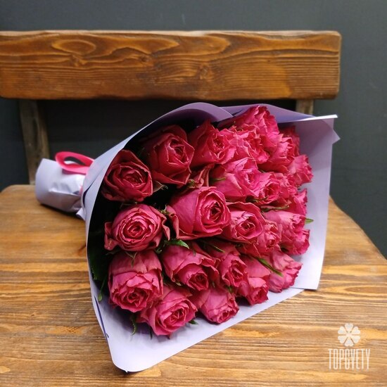 Букет из 25 розовых роз 40см