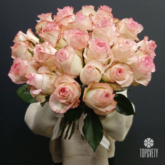 Букет из 25 розовых роз 40см