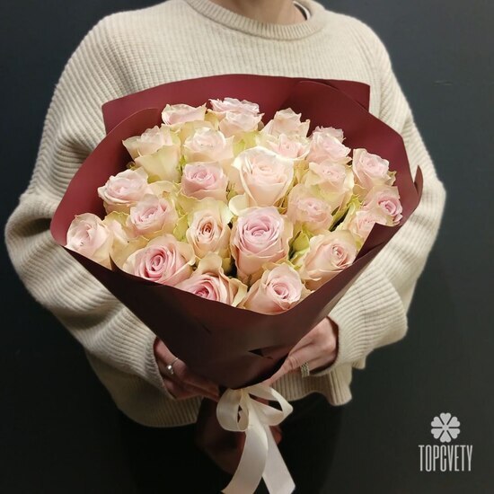 Букет из 25 розовых роз 40см