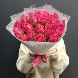 Букет из 25 розовых роз 40см