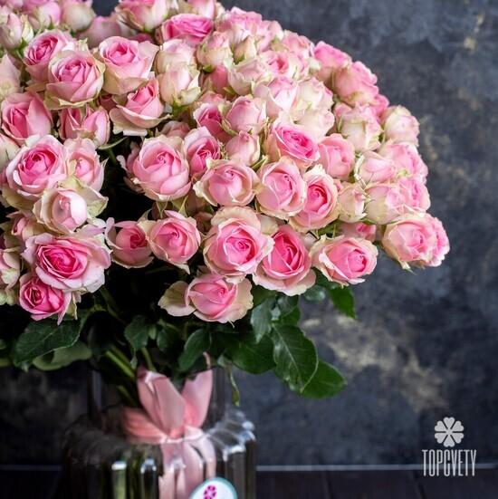 Букет из 51 кустовой пионовидной розы 60см