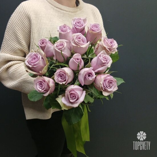 Букет из 15 сиреневых роз Кения 50см