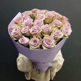 Букет из 25 сиреневых роз 50см