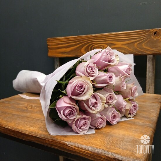 Букет из 15 сиреневых роз 50см