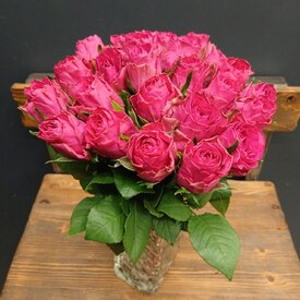 Букет из 25 розовых роз 40см