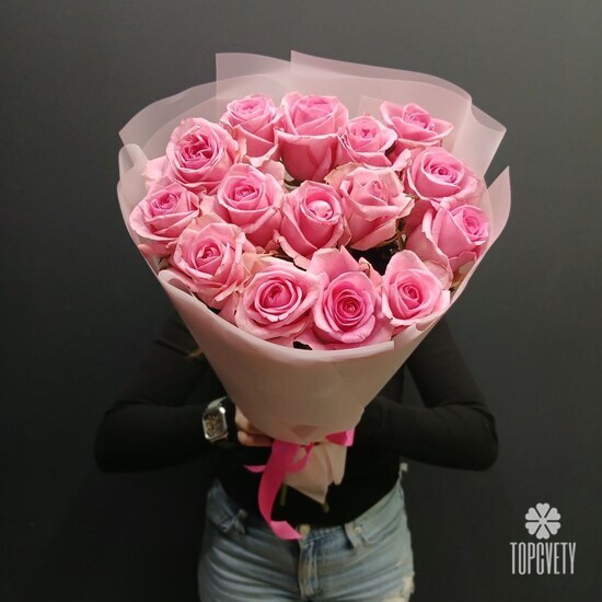 Букет из 15 розовых роз 60см 