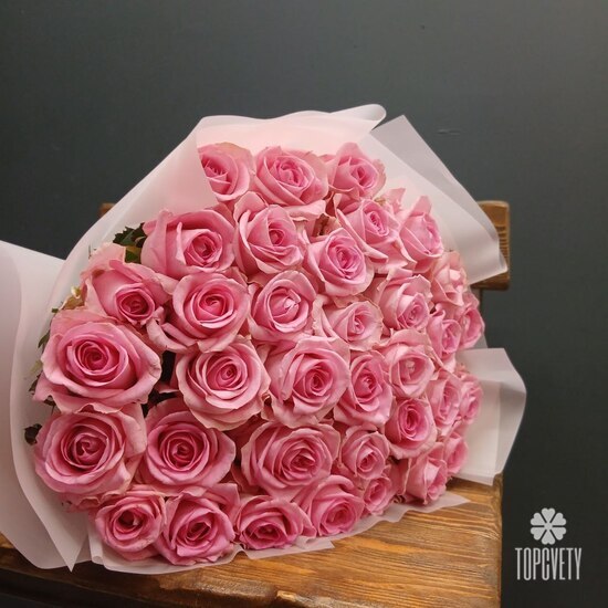 Букет из 35 розовых роз 60см