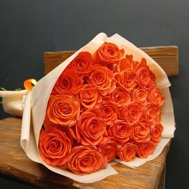 Букет из 25 оранжевых роз 60см