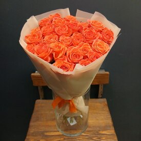 Букет из 25 оранжевых роз 60см