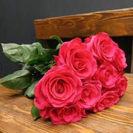 Букет из 9 розовых роз Эквадор 50см