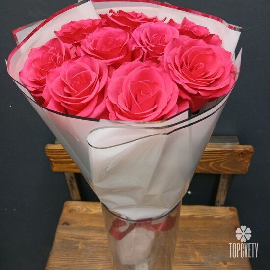 Букет из 9 розовых роз Эквадор 50см