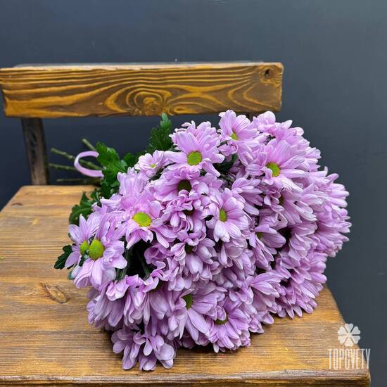 Букет из 9 розовых кустовых хризантем 