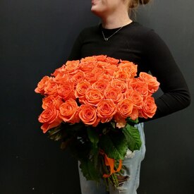 Букет из 35 роз Кения 50см