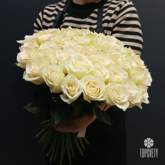 Букет из 51 белой розы Кения 50см