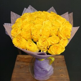 Букет из 35 жёлтых роз Кения 50см