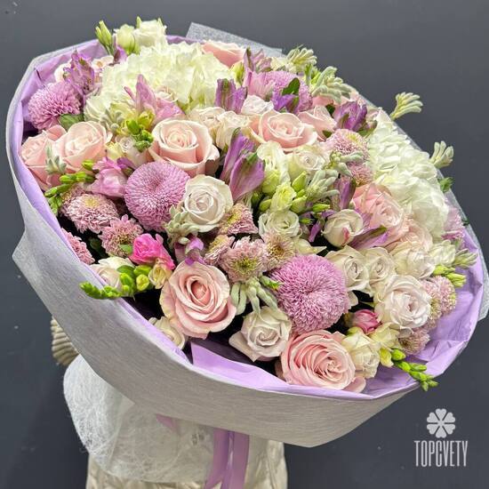 Букет из роз, гортензии и эустомы Лавандовый сон 