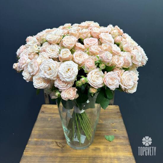 Букет из 35 розовых кустовых пионовидных роз 50см