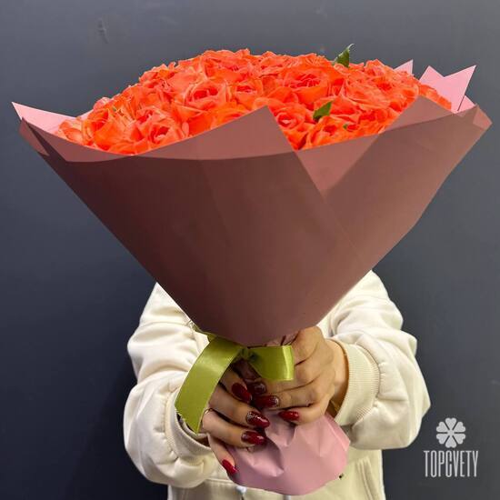 Букет из 75 оранжевых роз 40см