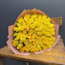 Букет из 75 желтых роз 40 см