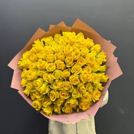 Букет из 75 желтых роз 40 см