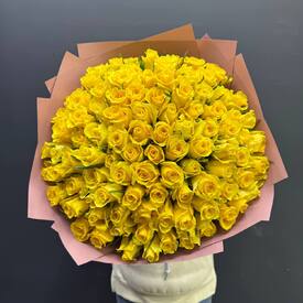 Букет из 101 желтой розы 40см
