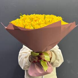 Букет из 101 желтой розы 40см